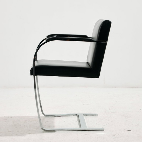 Image 1 of MK10491 Brno fauteuil van Alivar