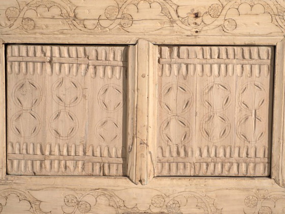 Credenza antica intagliata in legno di abete – Cina, c. 1920 – Credenze, Iron (photo 37 of 40)