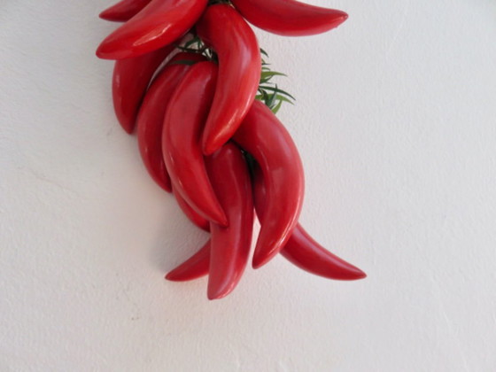 Corde de Piments d'Espelette en Céramique, Pays Basque, France, 1960 – Objets déco, Ceramic (photo 13 of 13)