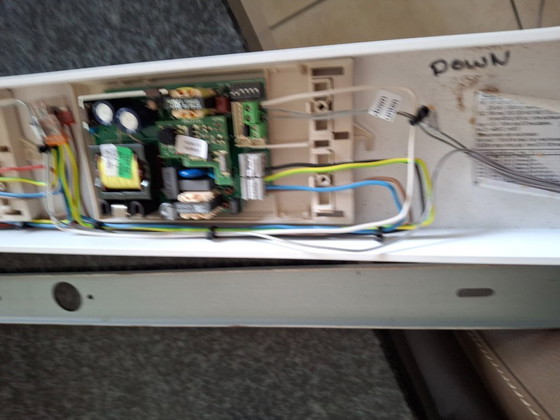 Image 1 of oogsysteem zes kleuren wit