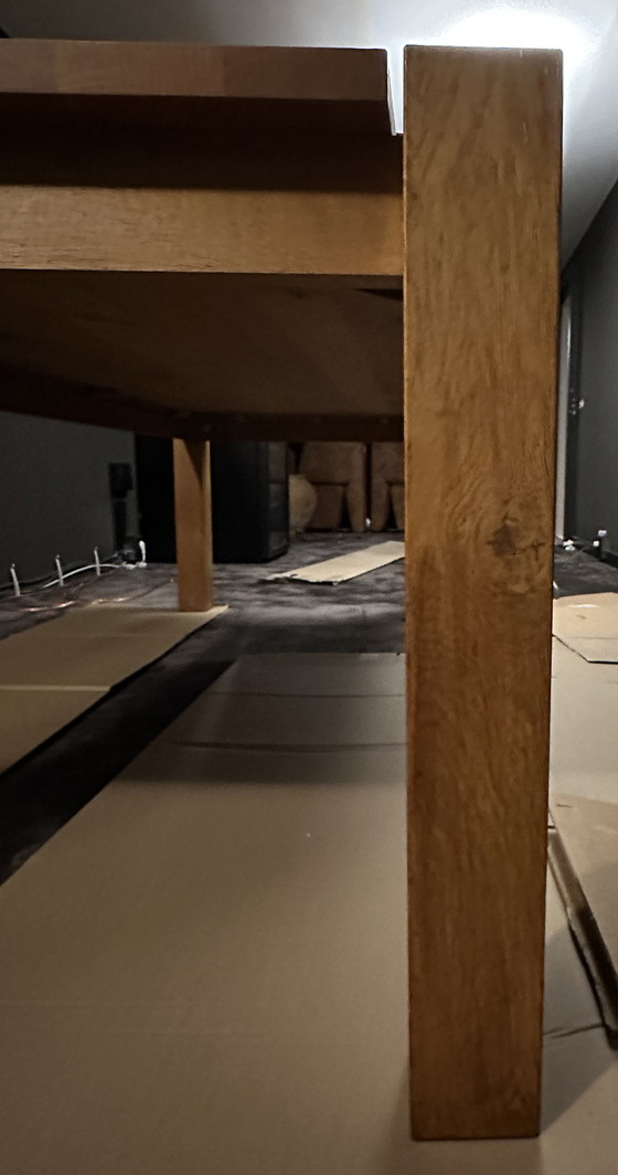 Image 1 of Table de salle à manger en chêne robuste