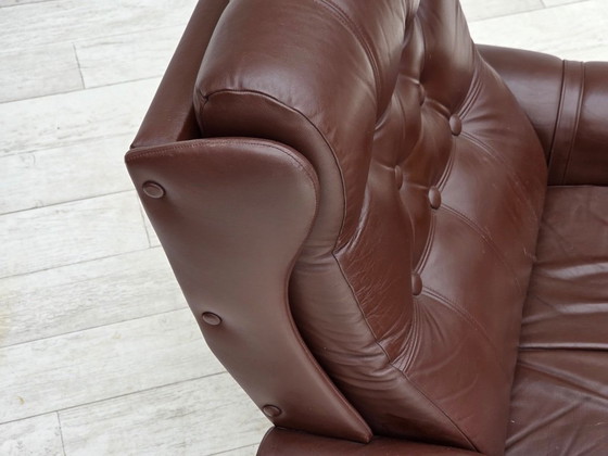 Image 1 of Sillón danés de los años 70, tapizado en cuero marrón original.