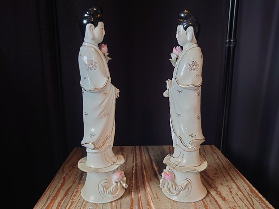 Image 1 of Vintage porcelain statues Guanyin (mirrored)