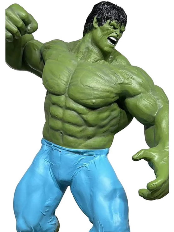 Image 1 of Fiberglas-Skulptur – Comic-Held – Grün