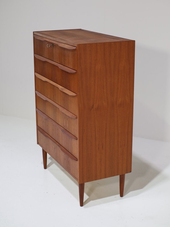 Image 1 of Commode haute en teck, style danois vintage des années 1960