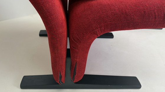 Image 1 of 2 poltrone Concorde rosse design Pierre Paulin Artifort