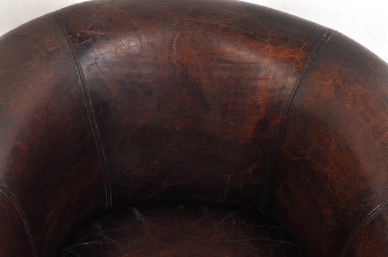 Image 1 of Vintage leather club chair