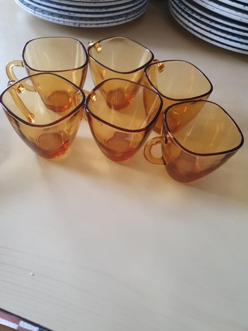 Juego de 6 tazas de café + 6 platillos de cristal ámbar vintage