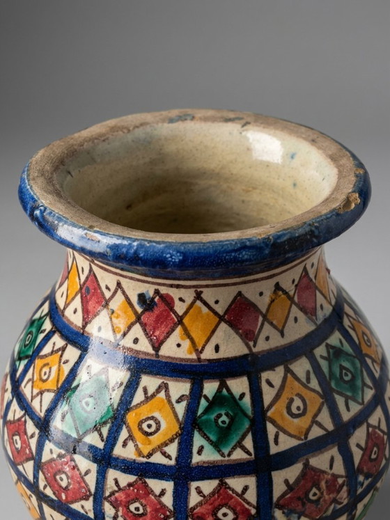 Marokkanische Vase auf Sockel aus Bemalter Keramik – Fès - 20 cm – Vasen, Ceramic (photo 4 of 9)