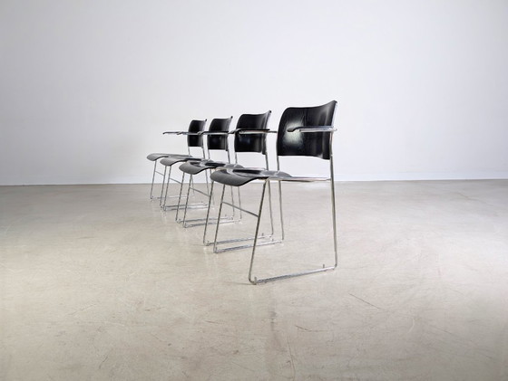 Image 1 of Originele set van 4 Howe 40/4 stoelen David Rowland Midcentury stapelstoel