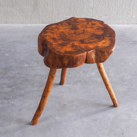 Vintage Franse bijzettafel van iepenhout in een koffer – Wood (photo 8 of 21)