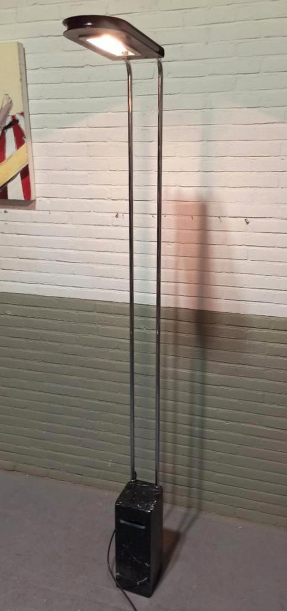 Image 1 of Lámpara de pie italiana posmoderna con base de mármol