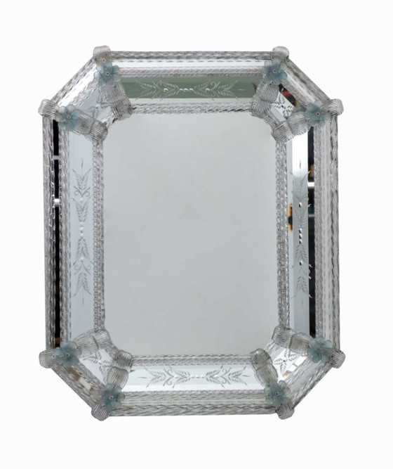 Image 1 of Espejo octogonal con flores de cristal de Murano veneciano del siglo XX