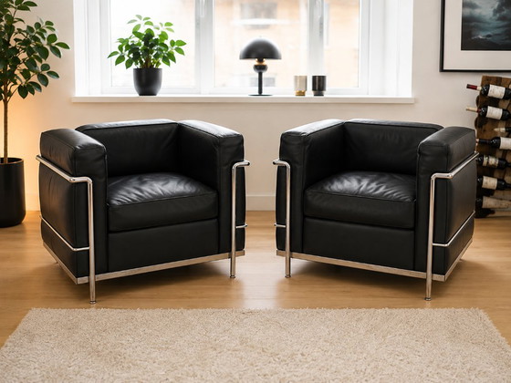 Ensemble : 2 fauteuils Cassina LC2 d'origine – Le Corbusier – Cuir véritable – Leather (photo 2 of 12)