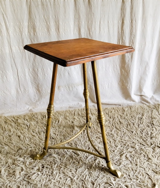 Image 1 of Engelse bijzettafel van messing en massief hout - eind 19e eeuw