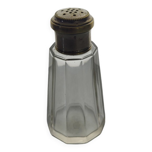 Coctelera de cristal y metal plateado