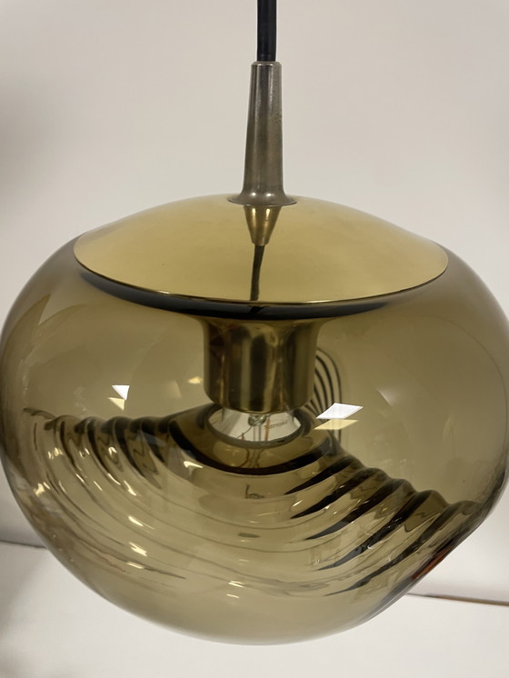 Image 1 of Lámpara colgante Futura de cristal ahumado ondulado de Peill & Putzler, 1970