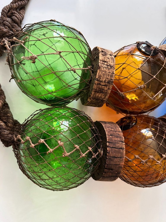 Image 1 of Visdobber gemaakt van geblazen glas, kurk en touw. Frankrijk, jaren 60.