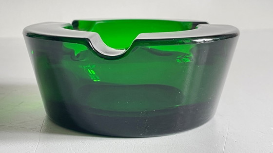 Image 1 of Vintage Aschenbecher aus grünem Glas