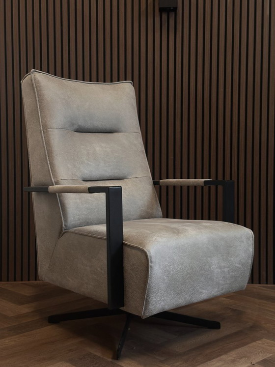 Poltrona girevole Novero 68x63cm – Sitdesign, Sedie girevoli, Textile (photo 9 of 10)