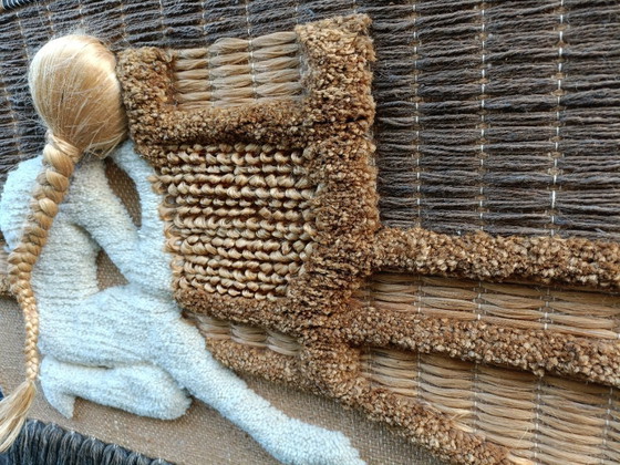 Image 1 of Vintage 1970 wandkleed vrouw natural Don Freedman 