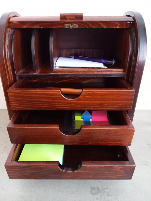 Elegante mobiletto portaoggetti per scrivania