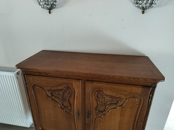 Armoire de rangement en bois avec sculptures, Armoires de rangement, Métal, Marron, Klassiek (photo 6 sur 7)