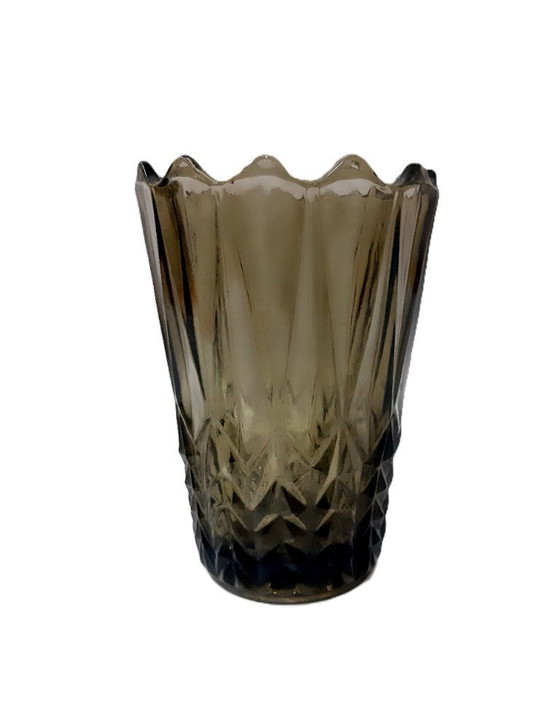 Image 1 of Vintage sierlijke gerookte groene glazen vaas