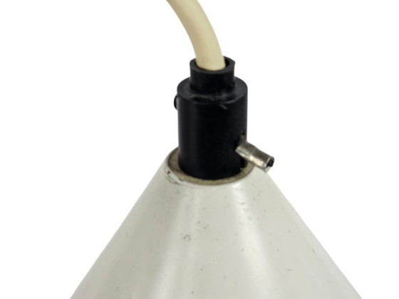 Image 1 of Vintage minimalist conical pendant lamp - Louis Poulsen Billiard style - 70s