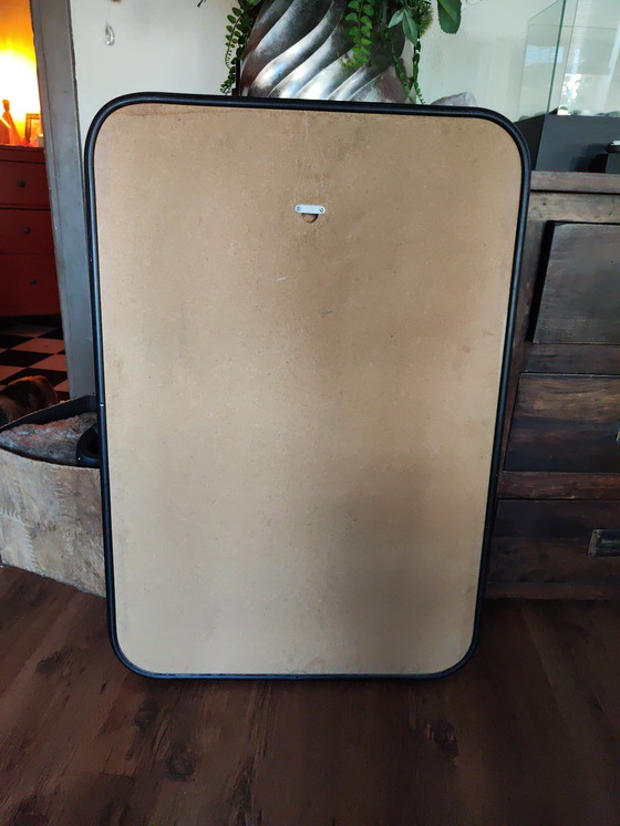 Image 1 of Vintage Spiegel Met Rubberen Afgeronde Randen