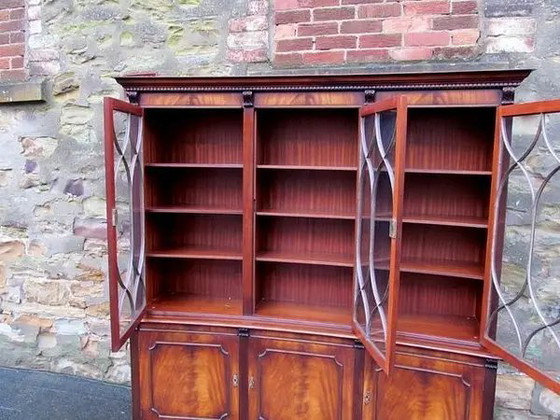 Image 1 of Caja curva de caoba con cristal astral