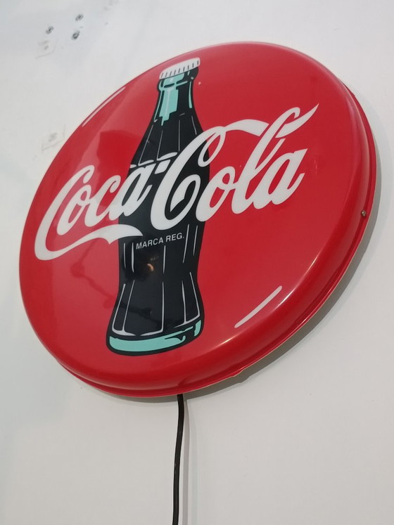 Letrero luminoso de Coca-Cola de 40 cm, marca registrada en 1997. – Coca cola, Decoración de pared, Plexiglass (photo 3 of 8)