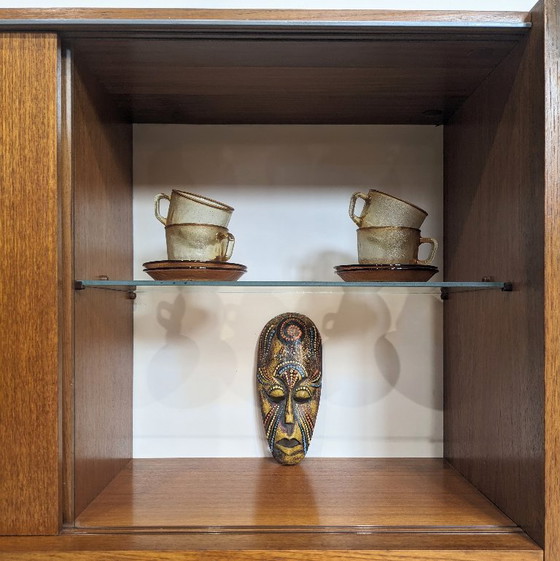 Image 1 of Kompaktes Teak-Highboard im Mid-Century-Modern-Stil