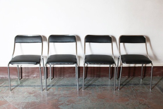 Image 1 of Set di 4 sedie da pranzo vintage cromate, in acciaio cromato e similpelle, Italia, 1970