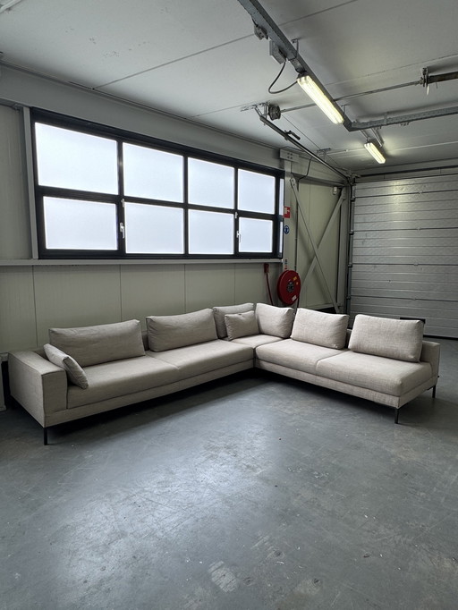Design on Stock Aikon element sofa