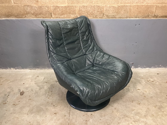 Image 1 of Groen lederen draaifauteuil vintage seventies