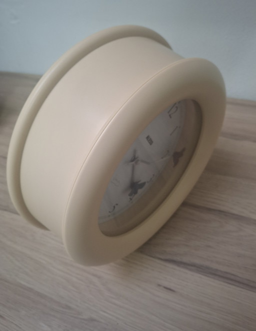 Alessi kitchen clock 'Birdy'.