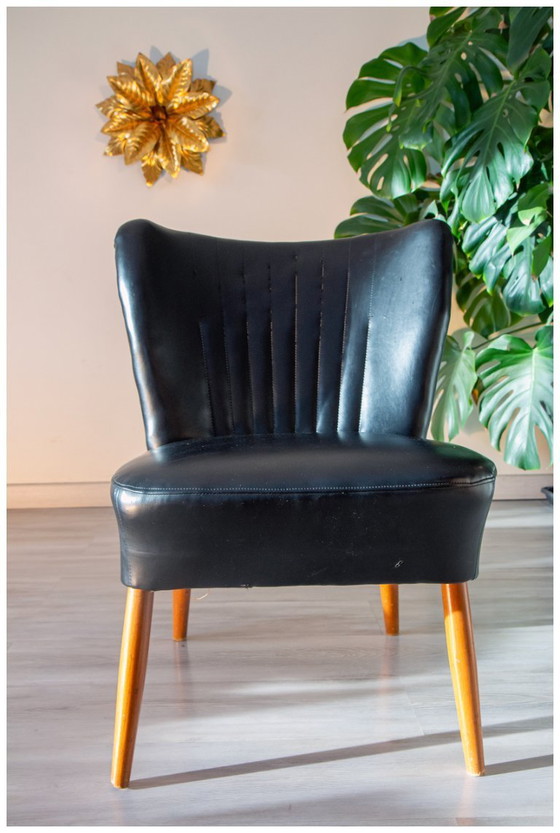 Image 1 of Fauteuil cocktail noir année 50