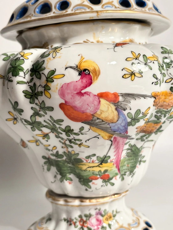 Vase brûleur à parfum en porcelaine française peinte à la main, années 1920 – Objets déco (photo 11 of 19)