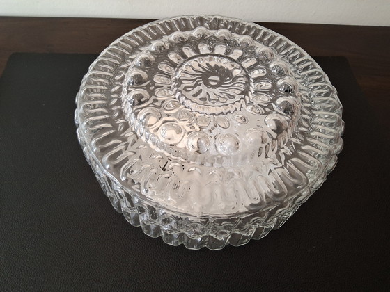 Image 1 of Plafonnier vintage massif