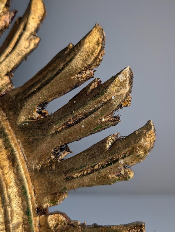 Image 1 of Miroir soleil doré, années 1960