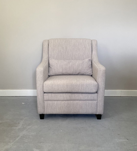 Image 1 of Fauteuil classique avec assise profonde et coussin lombaire supplémentaire