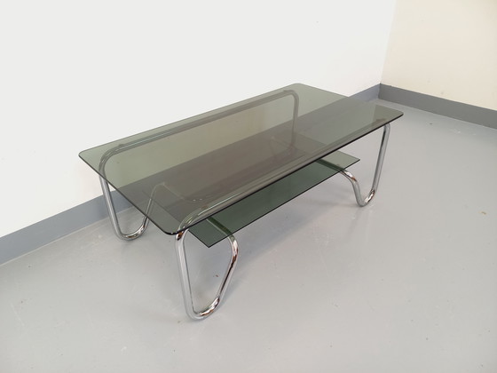 Image 1 of Table Basse Rectangulaire Italienne Vintage 2 Plateaux en Verre Fumé et Métal Chromé des Années 70