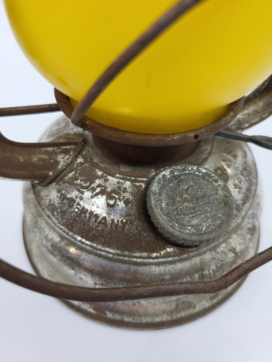 Image 1 of Feuer Hand Baby Special stormlamp, geel glas