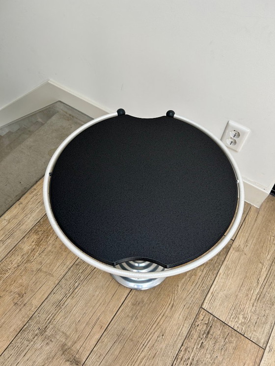 Image 1 of 2x Siggi Fischer Leolux Besico Bijzettafels