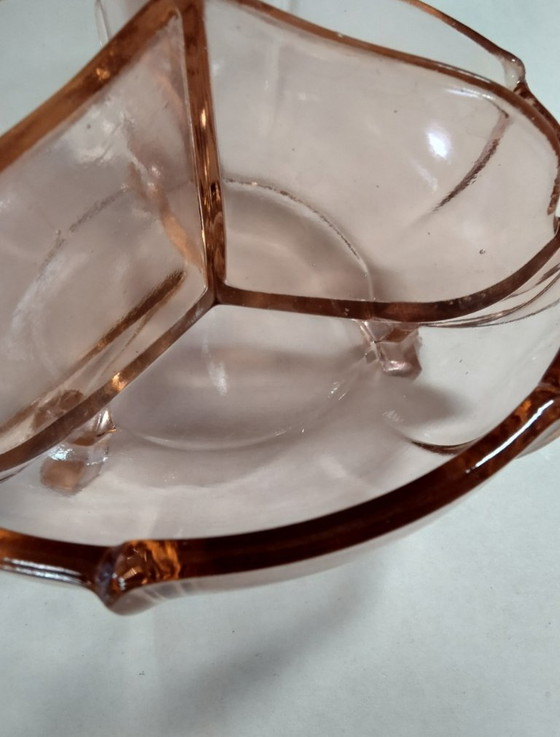 Image 1 of bomboniera vintage in vetro rosa a 3 scomparti