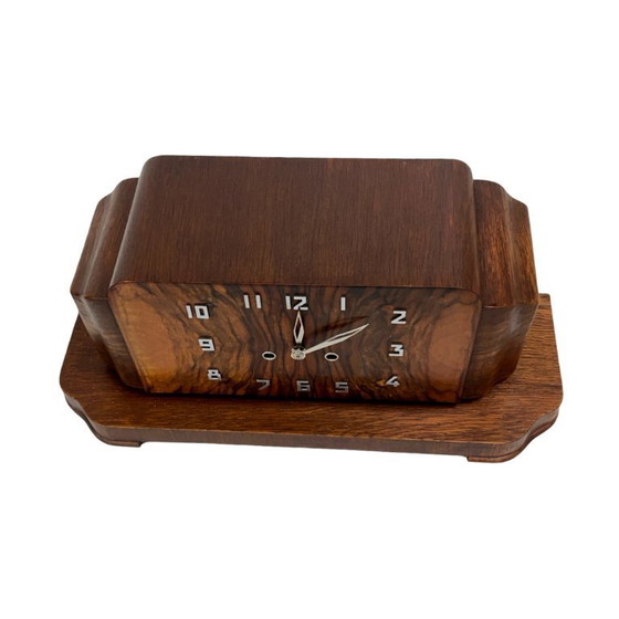 Image 1 of Reloj de repisa Art Déco de chapa de nogal, mecánico, Alemania, década de 1920