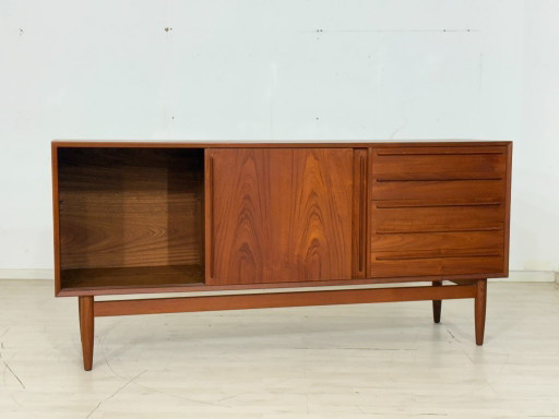 Deens teakhouten dressoir van HP Hansen – Woonkamerkast in mid-century stijl uit de jaren 60