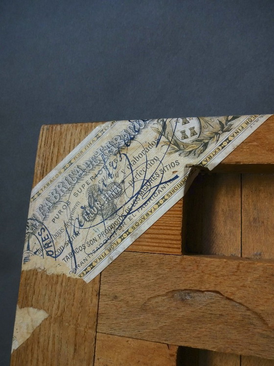 Image 1 of Grande scatola per il trasporto di sigari di metà secolo / Stampo / Pressa / Decorazione murale