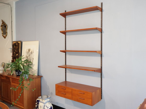 Image 1 of Vintage wandsysteem| Kai Kristiansen | Modulair | Teak